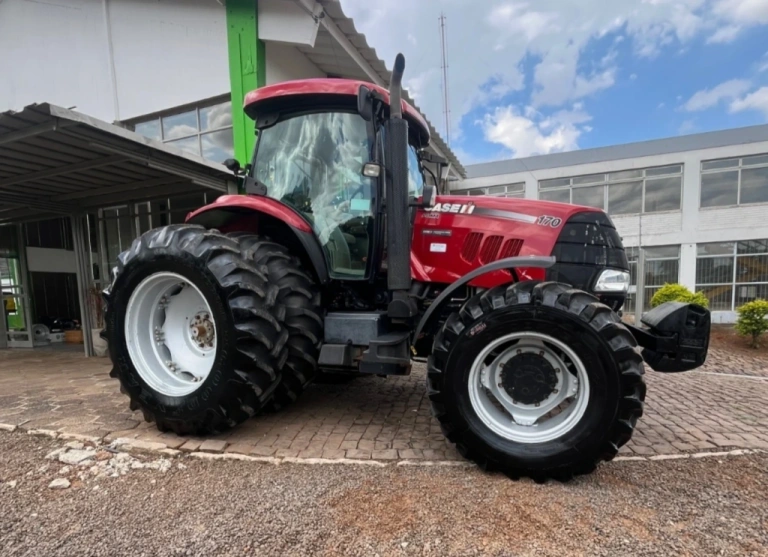 TRATOR - CASE PUMA 170