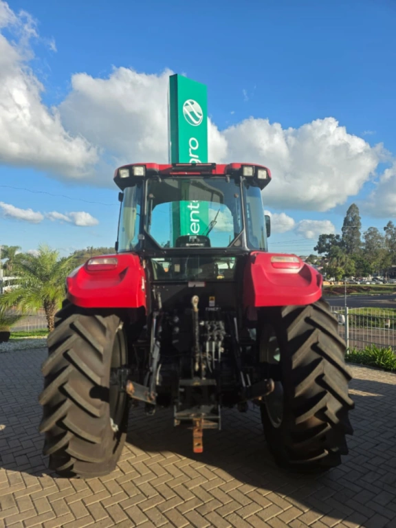TRATOR FARMALL 110