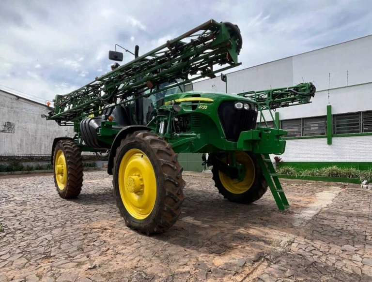 PULVERIZADOR - JD 4730